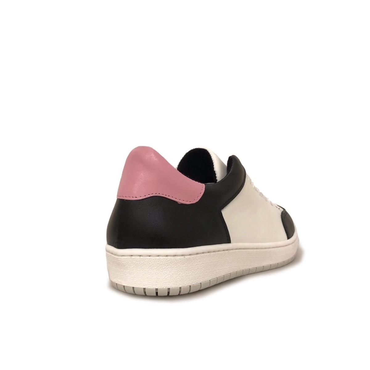 Sneakers bianche nero rosa